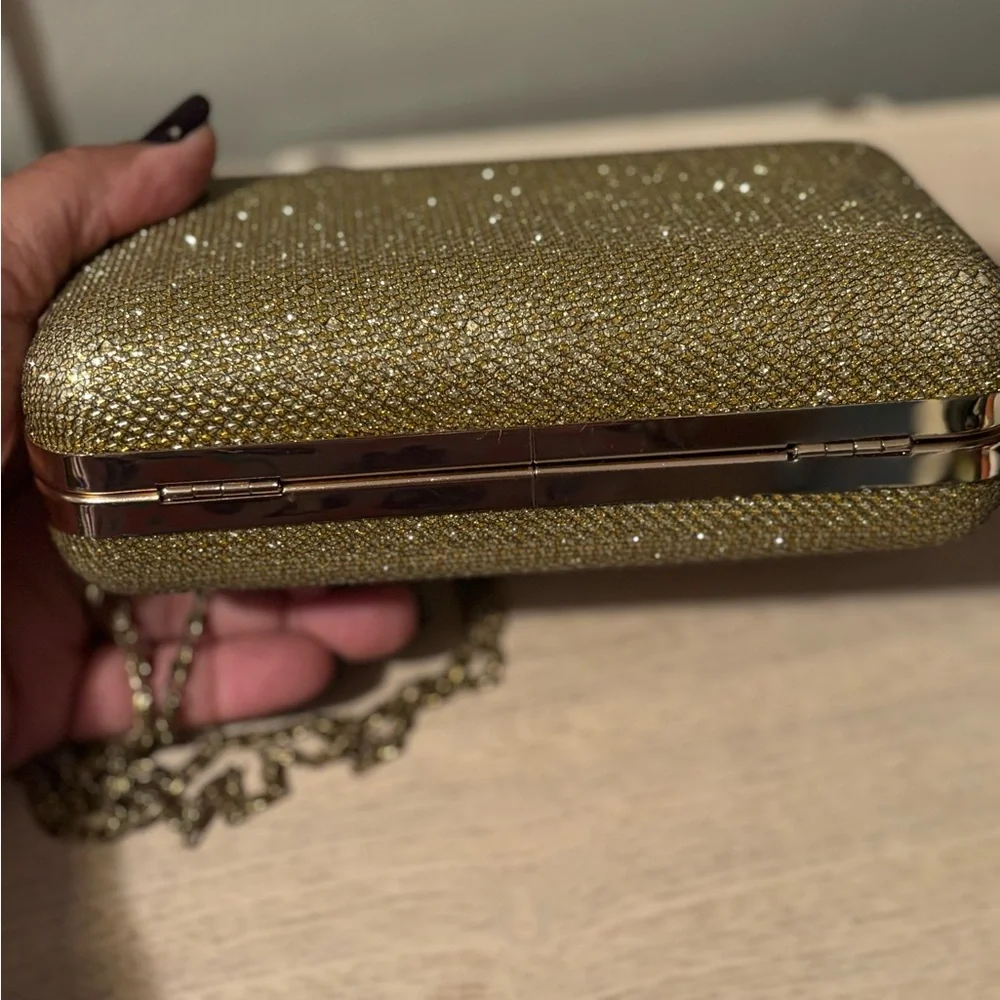 Gold shimmering Rhinestone Clutch - Picture 6 of 9